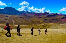 Private Tour Rainbow Mountain And Red Valley Lunch