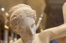 Louvre Private Tour with Entry Ticket