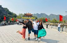 Hanoi: Ninh Binh Full Day Tour Hoa Lu, Tam Coc & Mua Caves
