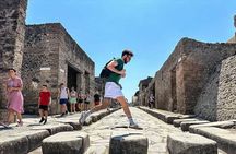 From Sorrento: Pompeii and Mount Vesuvius Day Trip with Guide