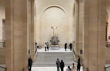 Louvre by Night Closing Hours Guided Experience