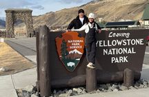 Yellowstone Winter Wildlife & Snowshoe Tour | PRIVATE