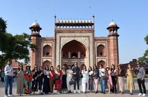 Taj Mahal and Agra Same Day Returning Car trip from Delhi