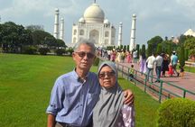 Taj Mahal and Agra Same Day Returning Car trip from Delhi