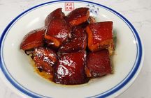 Small Group Local Market Walking Tour and Chinese Cooking Class in Hong Kong