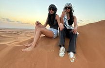 Dubai Desert Safari:BBQ Dinner, Dune Bashing & Live Entertainment