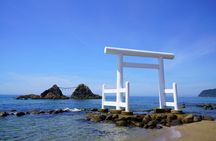 YokaBus Nanzoin's Bronze Buddha and Itoshima's Coastal Wonders