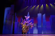 Beijing Acrobatic Show is absolutely explosive at Red Theater