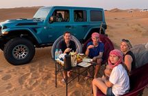 Dubai Private Jeep Safari with Sunset Setup
