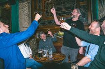 Explore Glasgow: Scottish Rogue Whisky Walking Pub Crawl