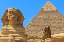 Discover Pyramids and Sphinx, Old Musume from Hurghada with Lunch