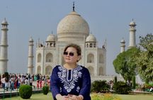 Agra: Skip-the-Line Taj Mahal and Agra Fort Tour - All Inclusive