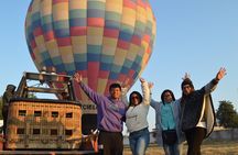 Balloon Flight with Breakfast and Transportation from CDMX