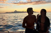 Sunset Cruise in Tahiti 2h00