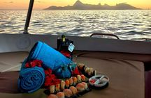 Sunset Cruise in Tahiti 2h00