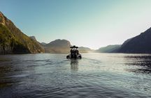 From Stavanger: Lysefjord Sightseeing RIB Boat Tour