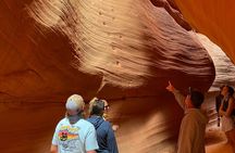 YOU DRIVE! 4 People, 4 Hrs! Ultimate Peekaboo and Hog Canyon Tour