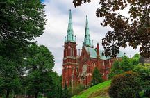 Charm of Finland VIP Tour Helsinki and Porvoo by Mercedes V+Guide