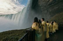 Best of Niagara Falls Experience with Skip-The-Line Boat Ticket