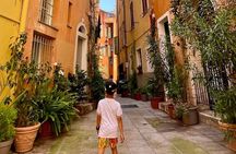 Nice Small-Group Old Town & Castle Hill Cultural Walking Tour with a Local Guide