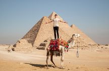 Private Tour: Pyramids, Sphinx, Camel Ride, Nile Felucca & Market