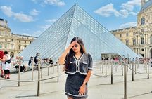 Louvre Museum Audio Guide Walking Tour with Unlimited Time Access