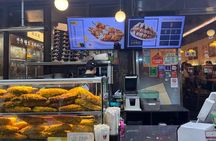 Seoul Street Food Tour at Mangwon Market with a Chef, Na Young