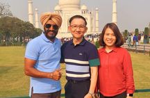 Day Trip to Taj Mahal, Agra Fort and Baby Taj from Delhi by Car