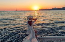 Heraklion: Sunset Dia Catamaran Cruise by Top-100 Greek Chef