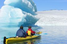 Glacier Hiking and kayaking Tour on Stygge