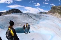 Hiking and Kayaking Experience on Tunsbergdalsbreen