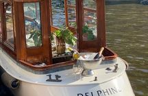 Private Lunch or Dinner Cruise for 4 Guests