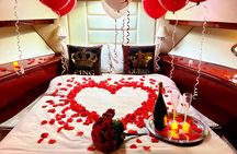 Dubai : Private Romantic Yacht Cruise on a 50FT Yacht