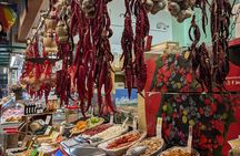Florence Street Food Walking Tour with wine in Duomo Area