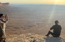 Edge of The World & Deer Reserve Off-road 4x4 Car Tour in Riyadh