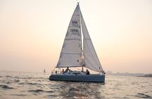 Sailing Experience in Mumbai on Mid Size Yacht
