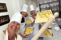 Fettuccine & Ravioli Class in Assisi’s Home-Style Cooking School