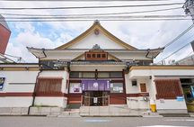 Tokyo's Only Tattoo Friendly traditional bathhouse + Ramen Tour!