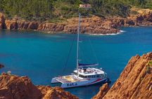 Day and Meal in the Lerin Islands in Catamaran - Saint-Raphaël
