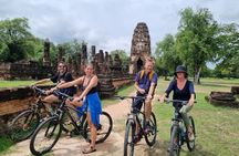 Full Day Sukhothai Historical Park Tour