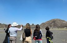 Teotihuacan: Early Route Through the City of Gods