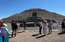 Teotihuacan: Early Route Through the City of Gods