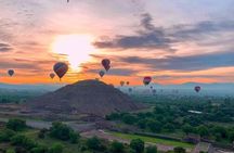 Fly Safely on a Hot Air Balloon over the Teotihuacan valley