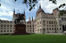 Discover the Heart of Budapest A Walking Tour of District V