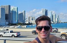 Miami City Half-Day Bus Tour with South Beach Cruise 