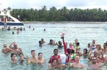 Catamaran Trinity Party And Private Beach Busing