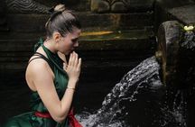 Melukat Ceremony at Tirta Empul Temple with Transport