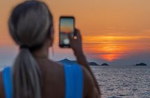 Catamaran Tour of the Bloody Islands at Sunset