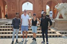 Taj Mahal skip the line - Shopping Tour