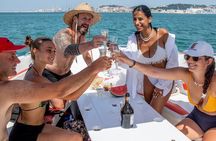 Guided boat excursion along the conero riviera